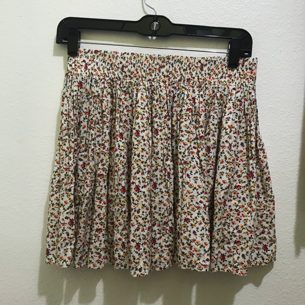 Brandy Melville Skirt